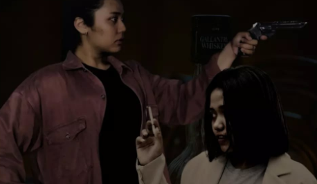 Pakaian dan Kepalsuan Soroti Mentalitas Hipokrit Sosial