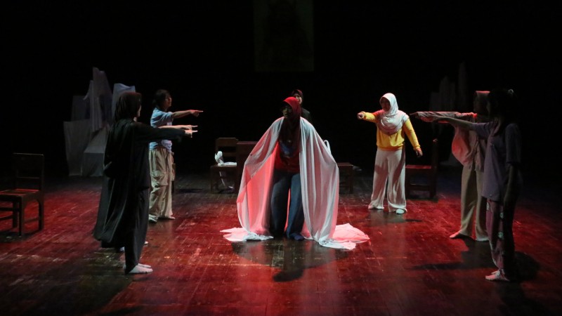 Teater Prada & Idham Yang Sombong