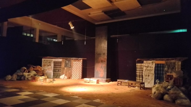 Teater Songo Koma Songo Di RT 0 RW 0 Karya Iwan Simatupang : Mereka Yang Ada Namun Tak Tercatat