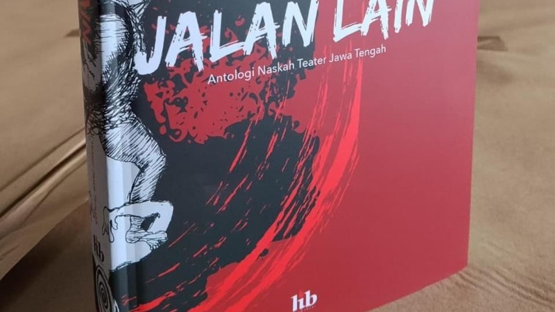 Semiotika Luka dan Tubuh Pascatrauma dalam Tahun-Tahun Setelah Itu karya Idham Ardi N.