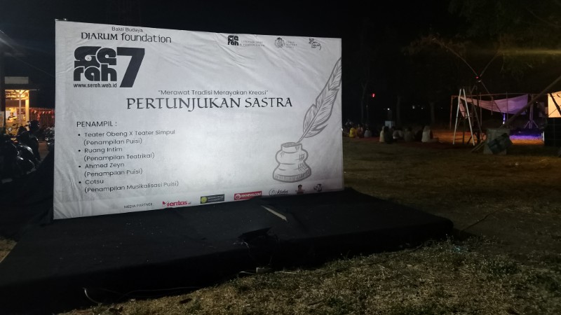Serah #7: Seseorang Membawa Puisi, Lalu Terjadi Sesuatu