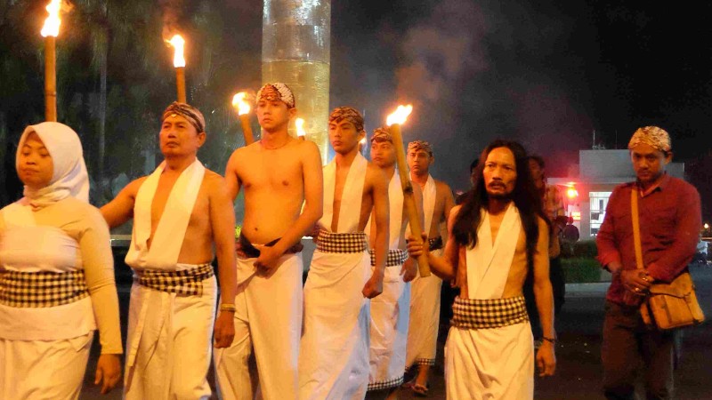 PUJA DOA KRETEK - Kretek, Adikarya Nusantara
